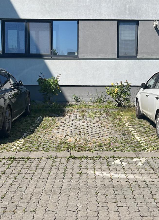 Mrm Aparthome Floreşti Esterno foto