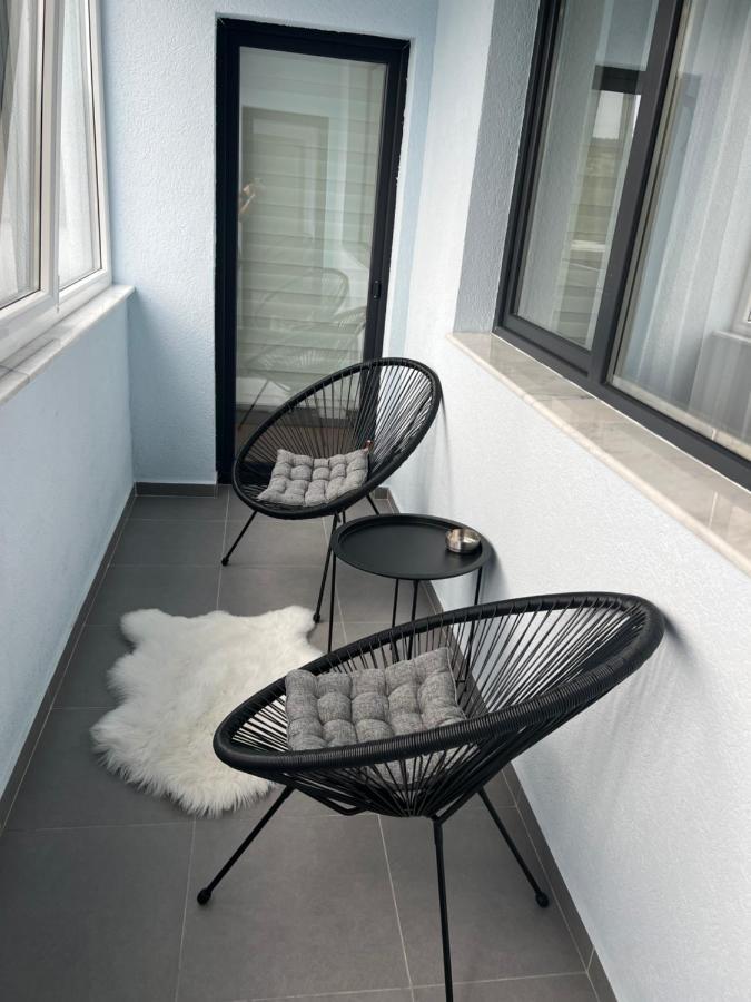 Mrm Aparthome Floreşti Esterno foto